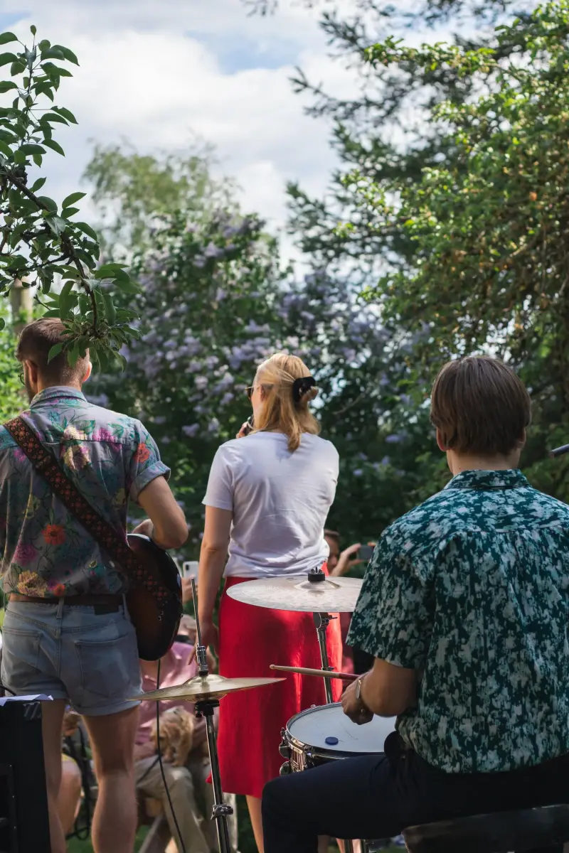 She’s Leaving Home — SLH 2020 Garden Tour #1
